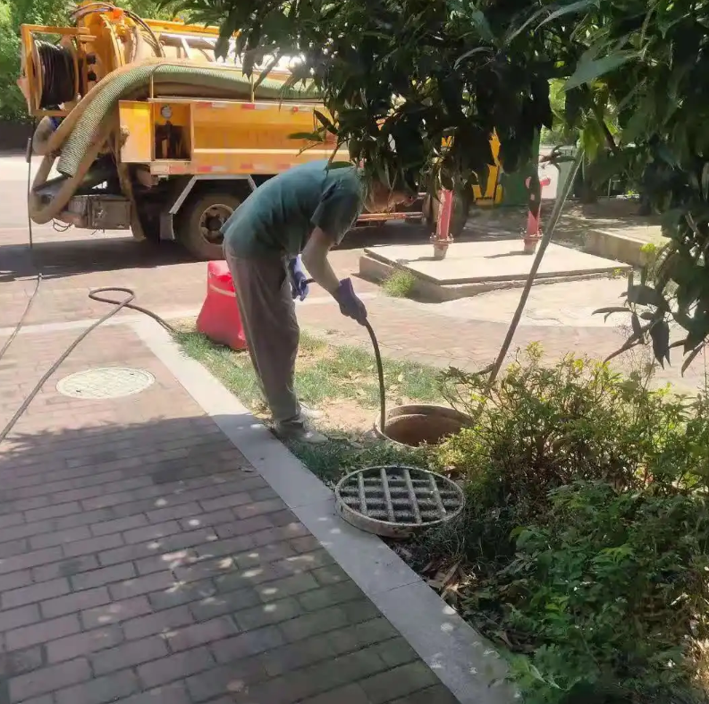 曾都市政排污管道清淤疏通——专业团队，让您全程省心！