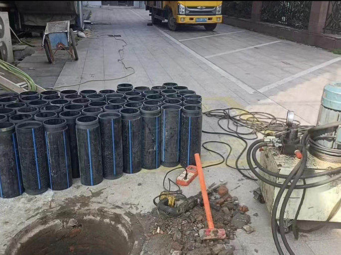 曾都PE置换管厂家 DN315置换管 非开挖管短管置换